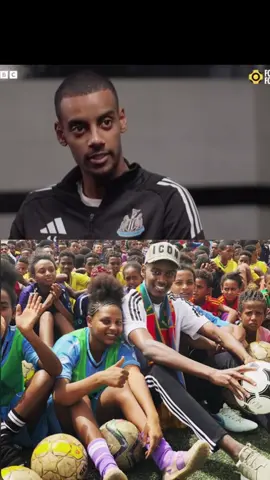 #isak #footballtiktok #alexanderisak #isakeritrean🇪🇷 #isakbornsweden🇸🇪 #swedishplayerisak #🇪🇷🤍🇸🇪