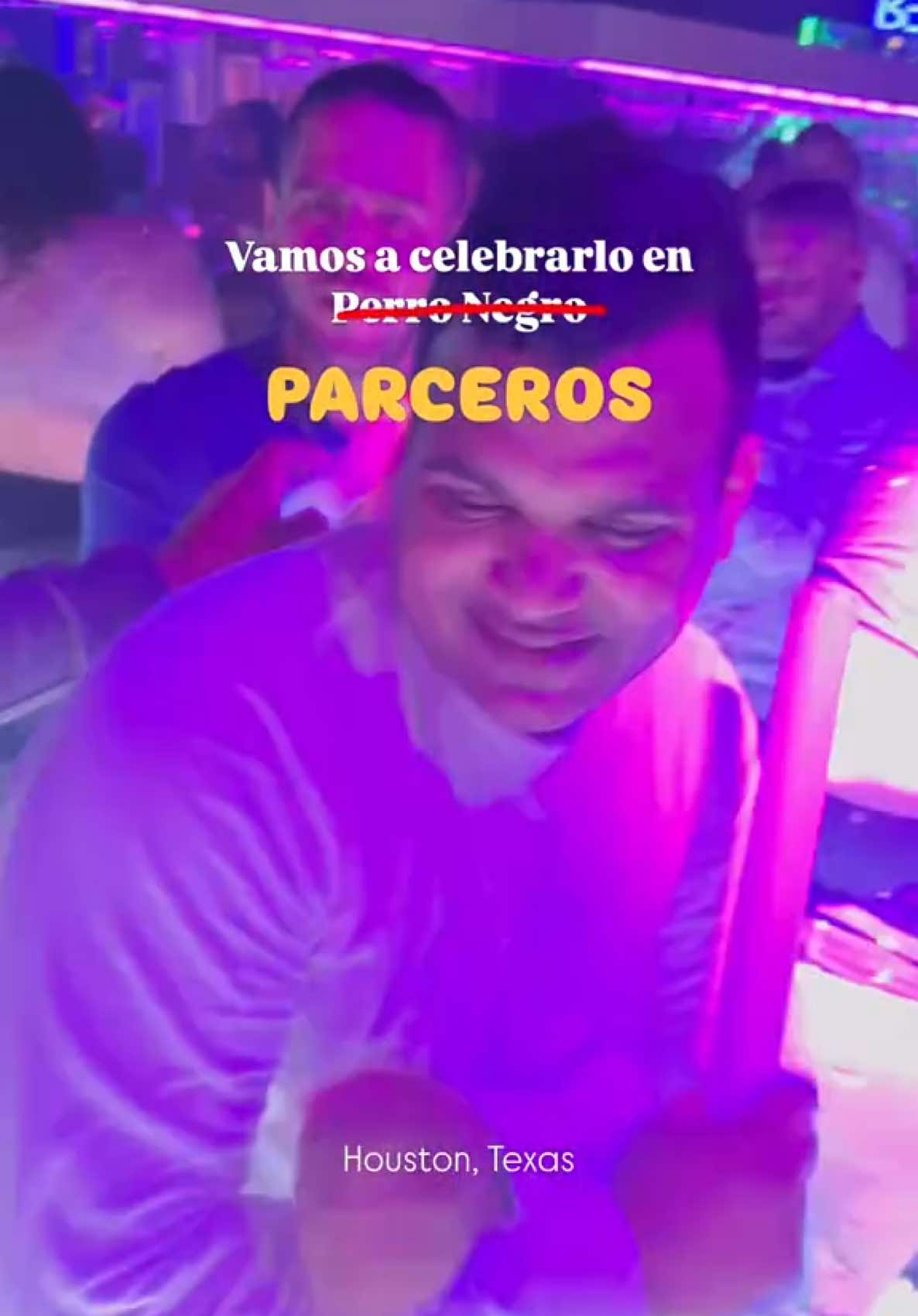 Al menos dame un perreito mor✨
