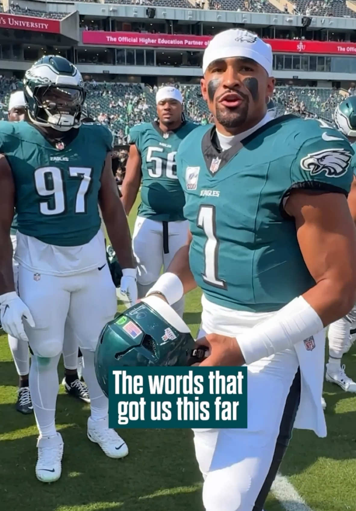 Raise your hand if you’re hype for Sunday 🙋 #eagles #nfl #speech #SuperBowl 