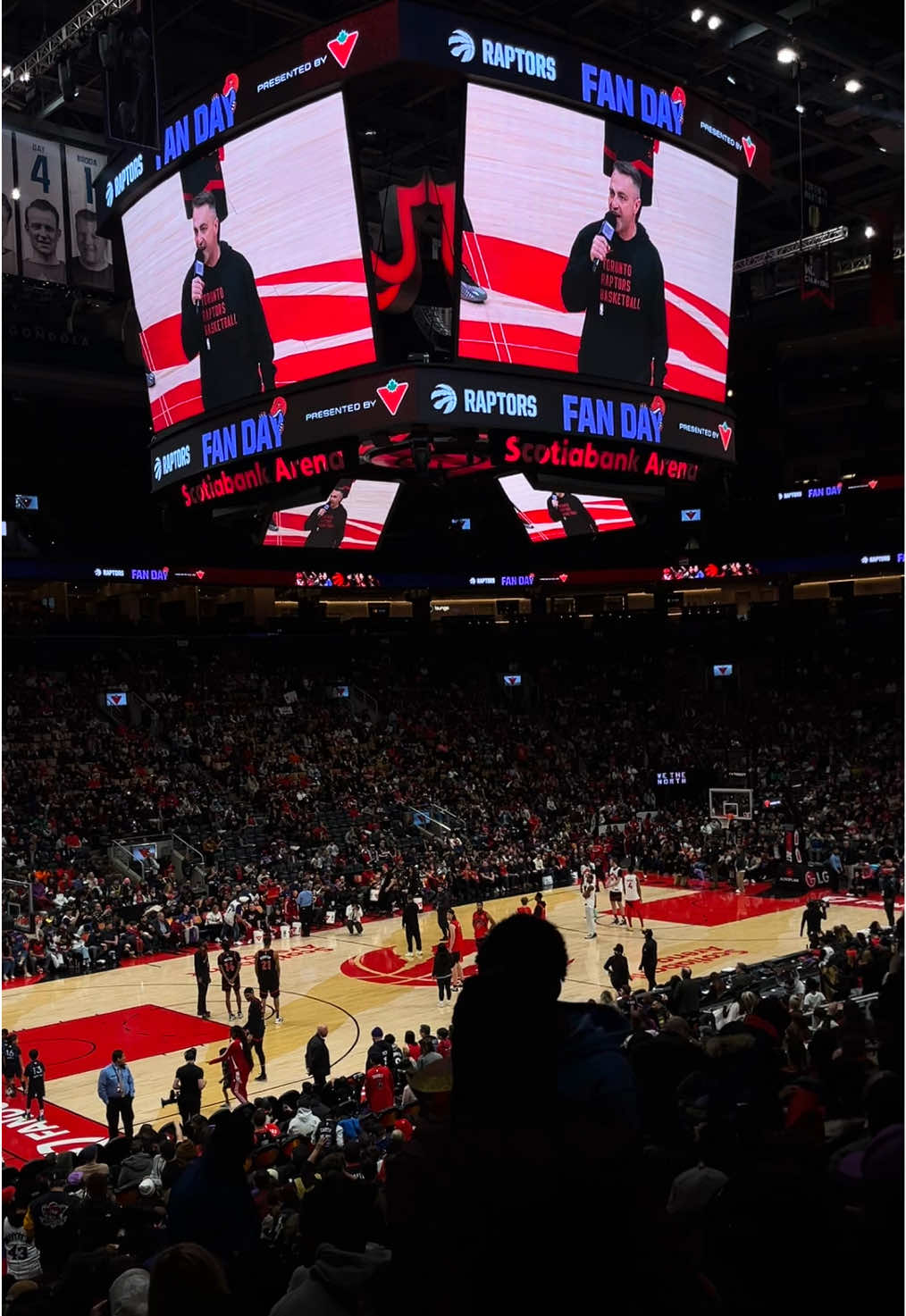 so grateful to have experienced this with my girls ✨🧿 #fyp #business #uni #toronto #sportsbusiness #sports #raptors #scotiabankarena #tamil 