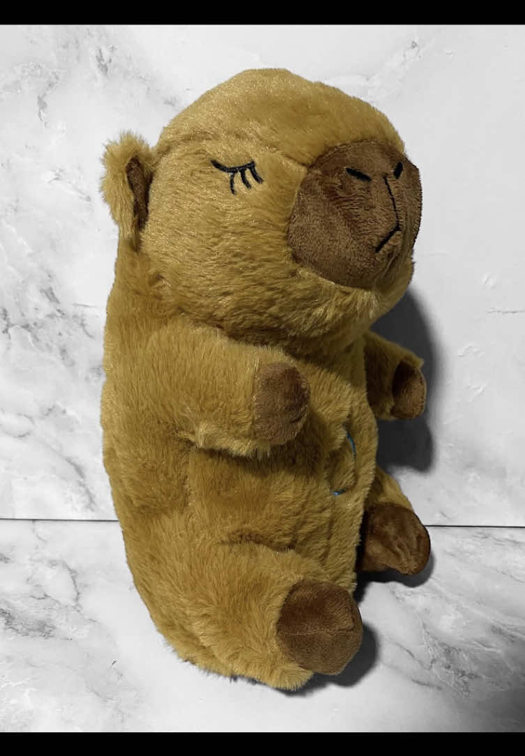 • Peluche Capibara que simula la respiración con 3 funciones. Valor: 150.000 #peluche #detalles #medellín #capibara 