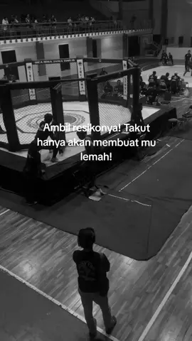 Kehidupan tidak lepas dari resiko yang mengelilinginya. #lewatberanda #katakata #quotestory #katakatamotivasi #highvalueman #motivasihidup #motivation #education #inspiration #sindiran #sindirankeras #sindiranhalus #pantangmenyerah #upgradediri #boxing #4u #forupage #fypシ #fyppppppppppppppppppppppp 
