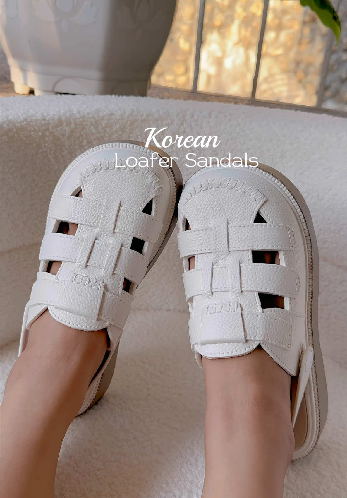 Super ganda and super comfy sya iwear mga miii!! 🫶🏻🤍#koreanloafershoes #koreanloafersandals #koreanloaferforwomen #loafersshoes #shoesforwomen #sandals #yotoshoes #fyp  