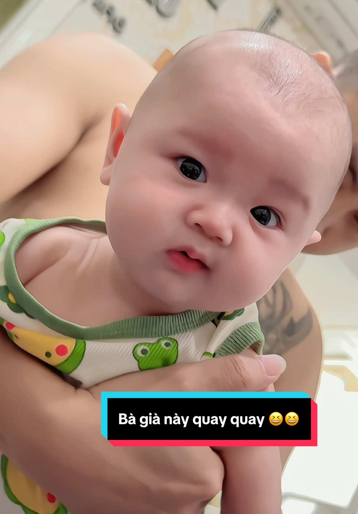 Đở tui dậy coi bà già 🤣🤣 #rongcon2024🐉 #mebimsua #xuhuong #baby #bupmangnon🐣ᥫᩣ 