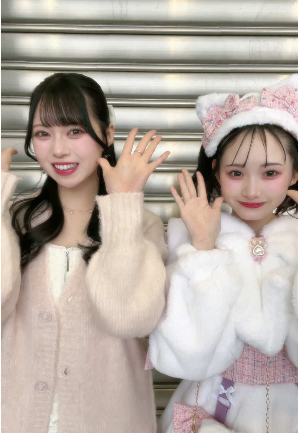 #ピーチティーとピーチパイ  もう踊ってくれたかな？？🍑🥧♡ 左➡️ #村山結香  右➡️ #山野愛月  #ニアジョイ  