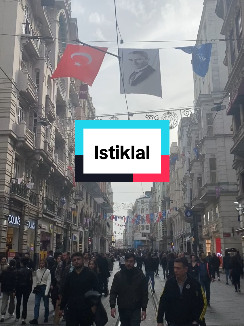 The dynamic atmosphere of Istiklal Caddesi captures the essence of Istanbul’s charm and chaos. #istiklal #istanbul #türkiye #istiklalcaddesi #beyoglu #taksim 