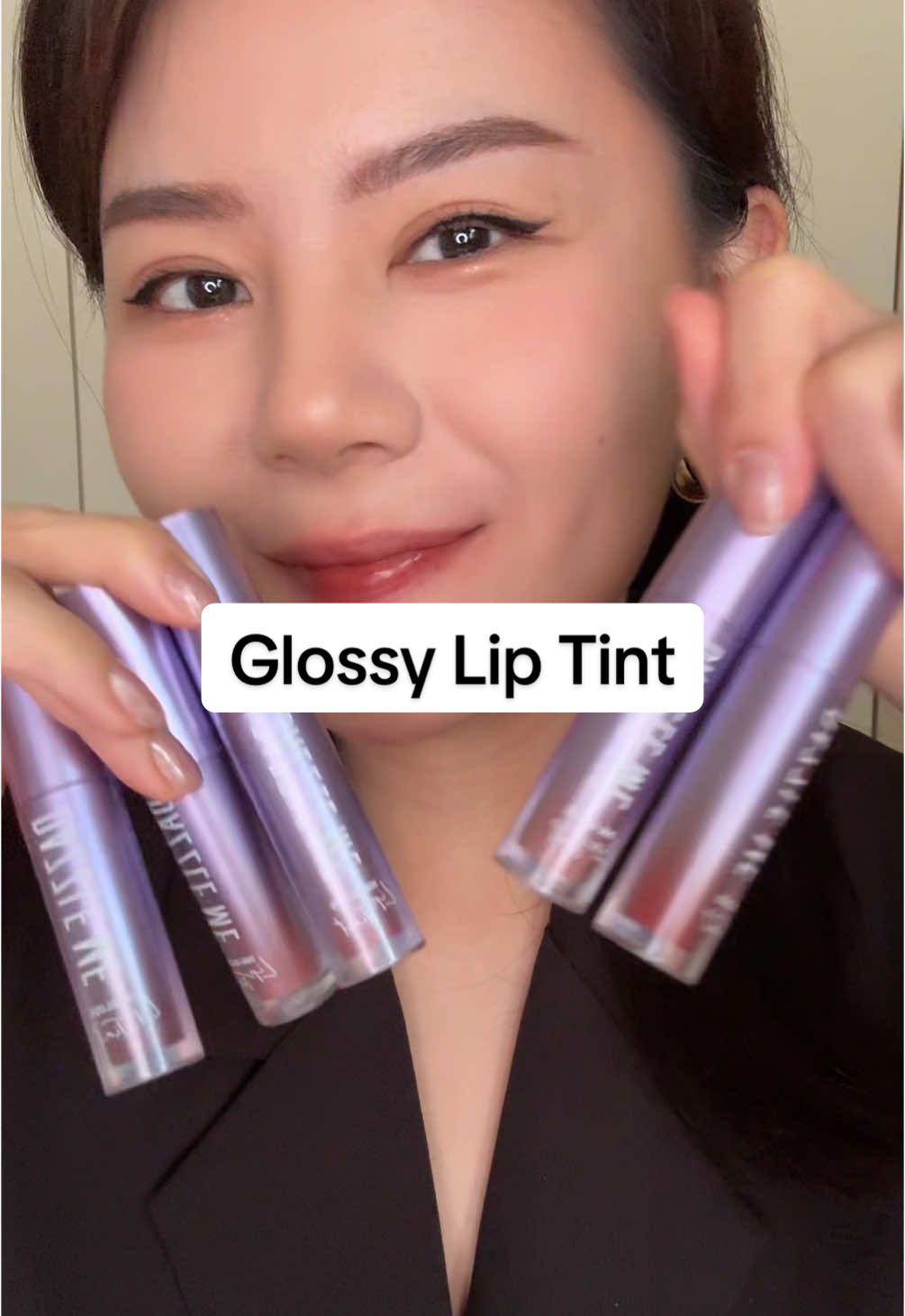 Stainnya cakep bgt plss 🥹🫶 @DAZZLE ME INDONESIA  #BeautyTok #reviewjujur #makeupreview #reviewmakeup #liptint #glossystain #glossylips #lipstain #dazzlemeliptint 