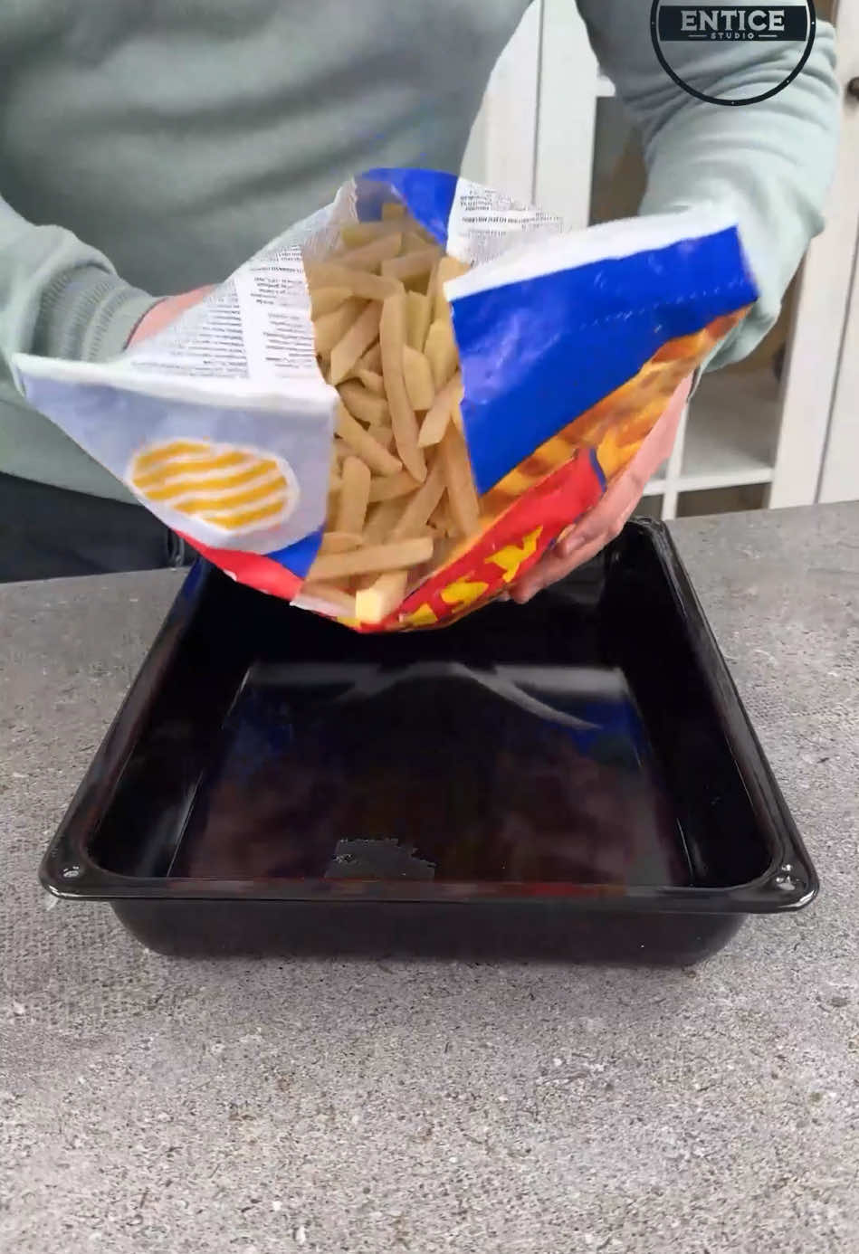 Fries bag opening hack #fires #hack #kitchen #foods 