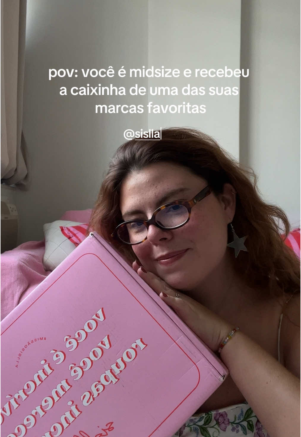 querem ver como os lookinhos ficam no corpo? 👀✨ agora eu e a @sislla somos migas e ela liberou um cupom de 10% de desconto pra gente!  é só usar o código tiktokcami antes de finalizar o carrinho :) *o desconto não é cumulativo em peças que já estão em promo  ⭐️ a sislla é uma marca especializada em roupas mid e plus size e veste até o G6! <3 #looksmidsize #midsizeoutfits #tamanho48 #grwmmidsize  parceria 