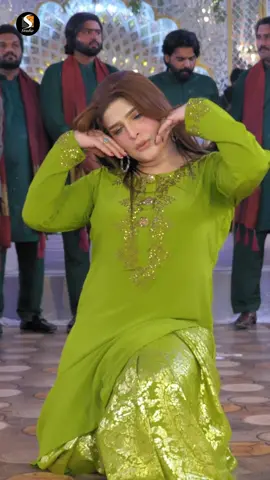Nawan Nawan Beli #ChahatBaloch #SGStudio #HotDance #foryoupage❤️❤️ #viraldance #NewDance #foryou #Pakistanidance 