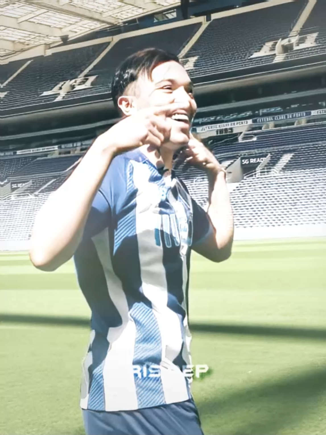 where he is? #footballedit #futebol #fcporto #fcportosempre #porto #foruyou #fyp #portugal🇵🇹 #ae #pepê