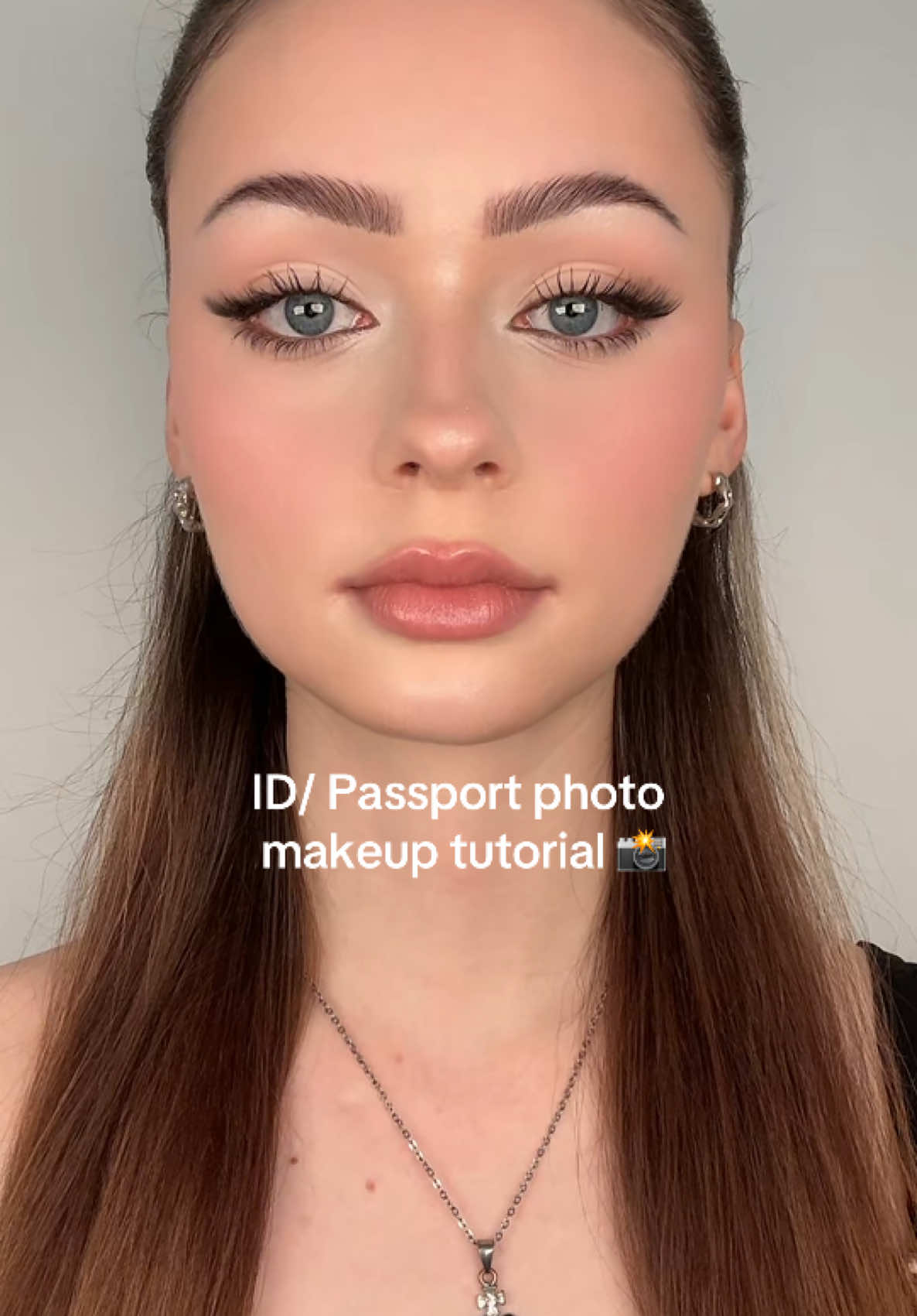 ID/ passport pics makeup 🖤 #passportphotomakeup #passportphoto #makeuptutorial #trending #fyp 