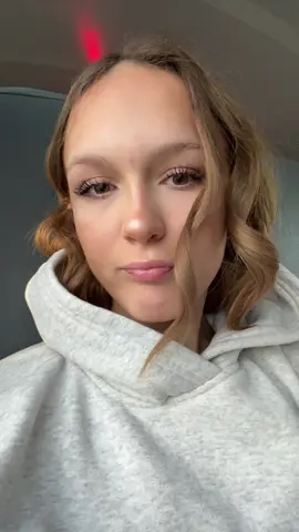 good morning ☀️🎀🧸#fyp #OOTD #makeup #inspo #hair #viral #viralvideo #grwm #tuesday 