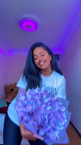 ORDER UR MONEY BOUQUET FROM @Pretty Wrap 💐 ብሩን ለማዝ page ዉስጥ ያለዉን ስልክ ተጠቀሙ #fyp #foryou #foryoupag #habeshatiktok #ethiopian_tik_tok #bemniyee #4upage #creatorsearchinsights 