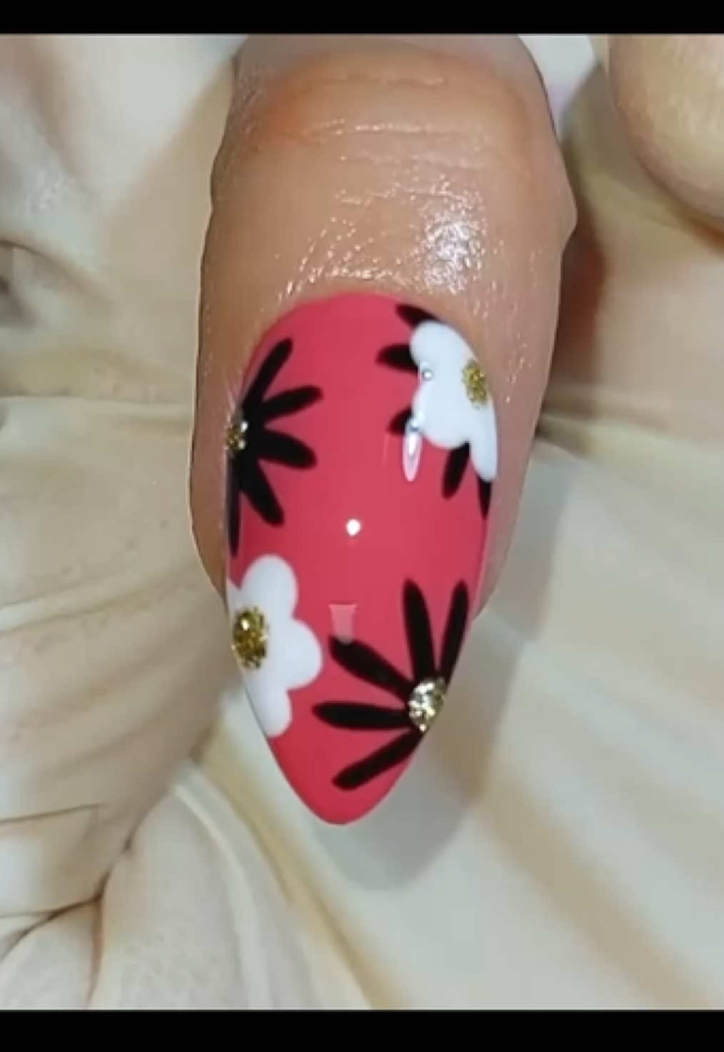 Easy nail design ideas #nails #easynail #viralnails #nailart 