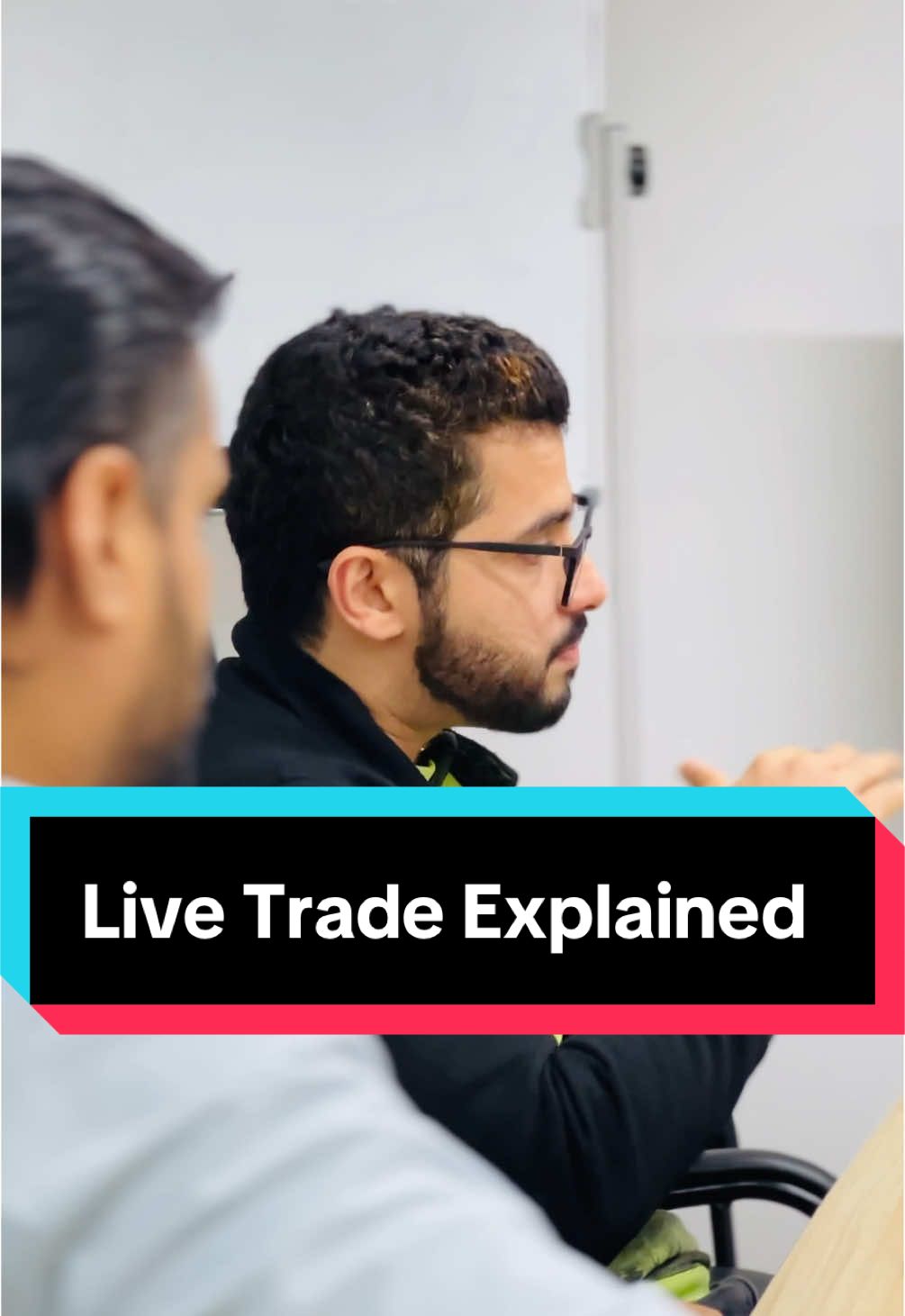“Forex Live Webinar: Breaking Down Monday’s Trades! ⚡️ Guiding our global community—from Qatar, Germany, USA, Saudi, UAE, India, Africa, and Malaysia—on managing trades and mastering the defense strategy like a pro! 🔥📈 #ForexTrading #riskmanagement #globaltraders #tradingstrategy 