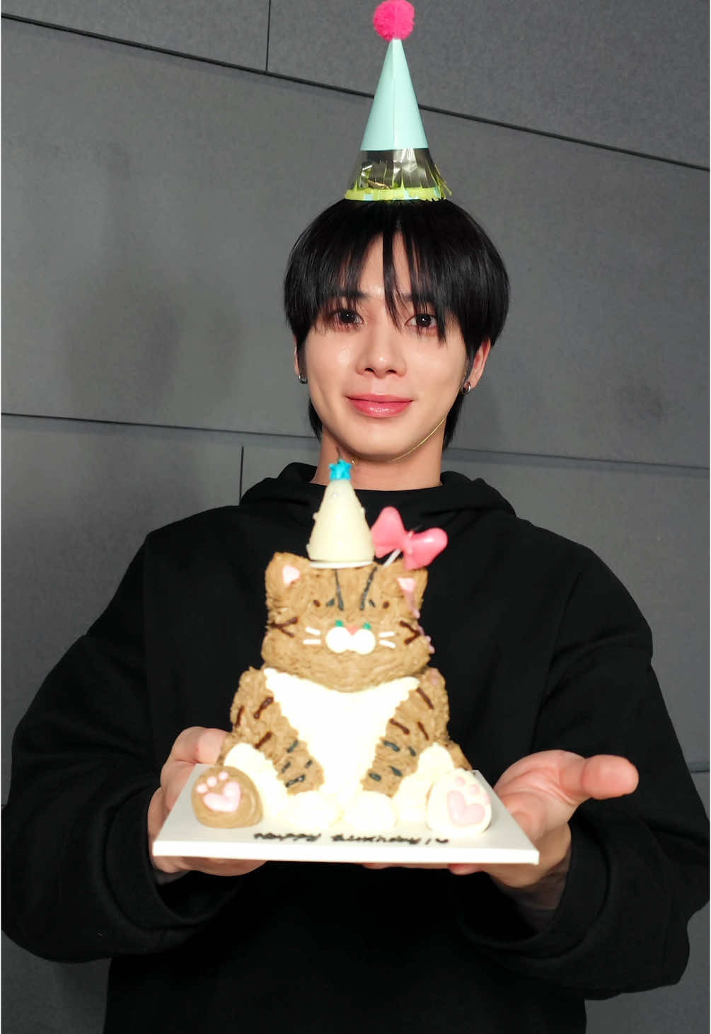 GO TERRY, It’s your birthday 🥳  #TXT #TAEHYUN #태현생일_txt 