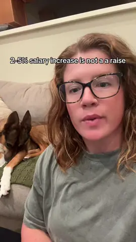 A 2-5% “raise” is NOT a raise. It is a salary adjustment based on cost of living and inflation. A raise should be substantial enough to make a difference for you and should we based on your performance. It should be meaningful because you deserve it #salarytransparency #salaryincreases #salarytips #inflation 