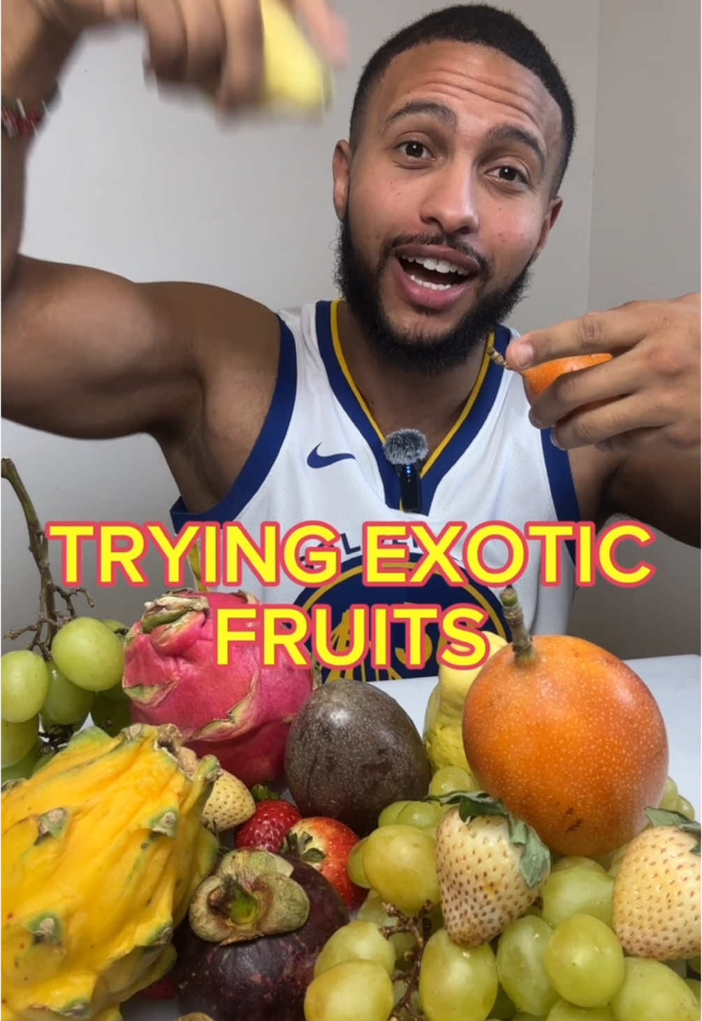 TRYING EXOTIC FRUITS! 🍍💦 ( THANK YOU @FARMER💚 ) #fruits #nutrition #mukbang #healthy 