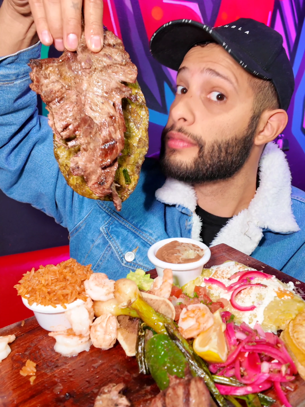 Excelente restaurante Mexicano🇲🇽 📍Compadres Cantina / Dirección: 2250 S Euclid Ave ste E, Ontario, CA 91762 FOLLOW @Compadres Cantina  #food #Foodie #comidamexicana #parati #tacos #chilaquiles #restaurant #ontarioca #findesemana #losangeles #california #soysabillon 