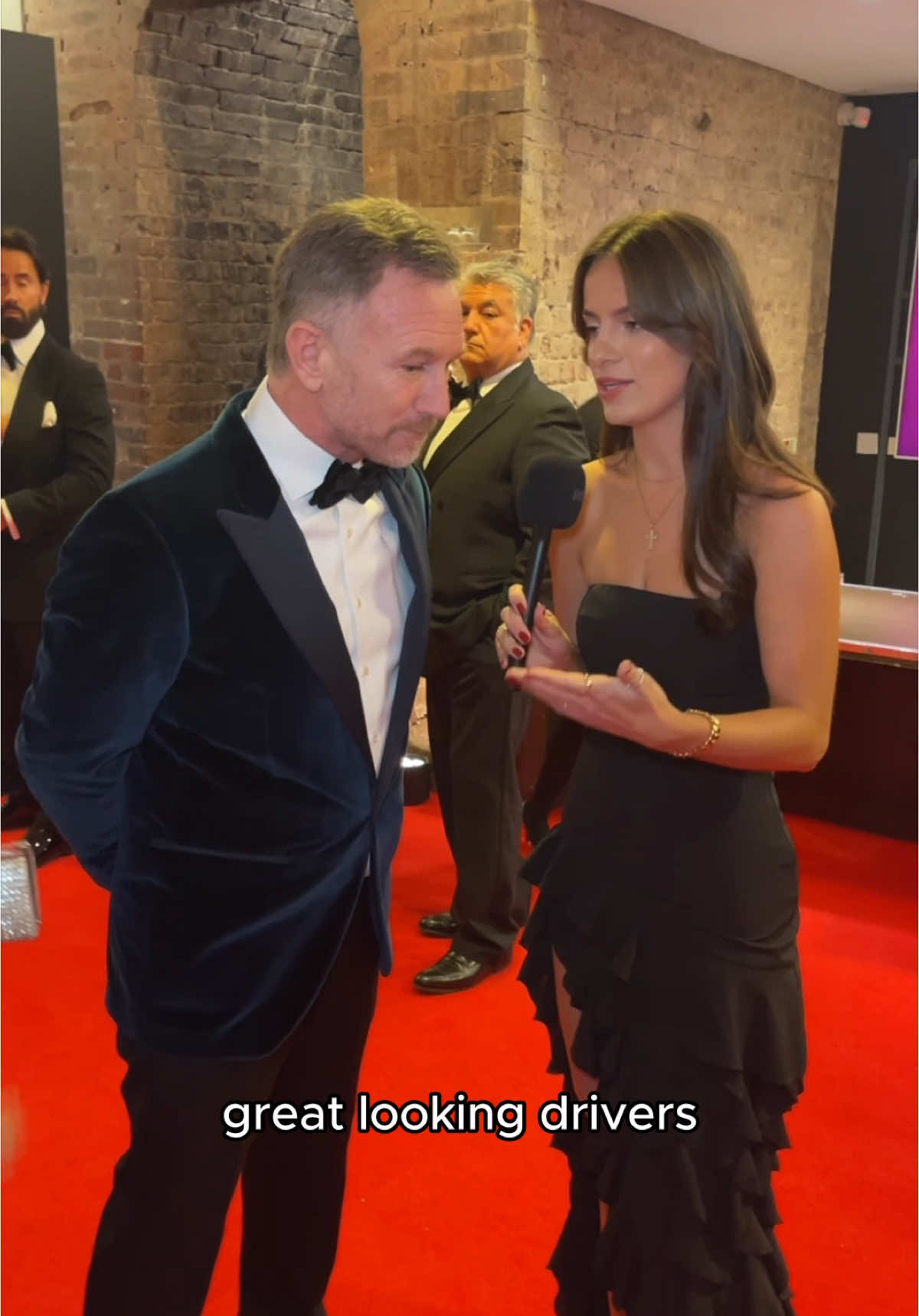 Rendering Christian Horner speechless was not on my 2025 bingo card 🤣 #christianhorner #f1 #formula1 #autosport #autosportawards #interview 