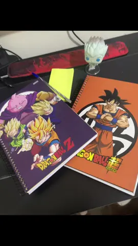Quando a criança de 23 anos passa na leitura pra comprar o material de estudo #escola #faculdade #estudos #dragonball