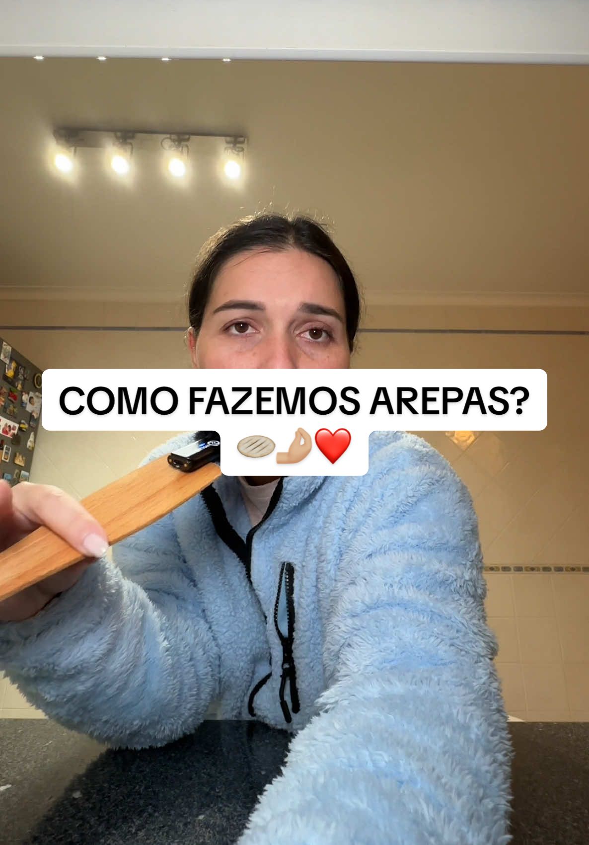 A responder a @mariajoaobenedy COMO FAZEMOS AS AREPAS? 🫓 sei que muitos tinham curiosidade por isso fica aqui a nossa receita 🤌🏼❤️ #arepas #arepasvenezolanas #comida #Foodie #food 