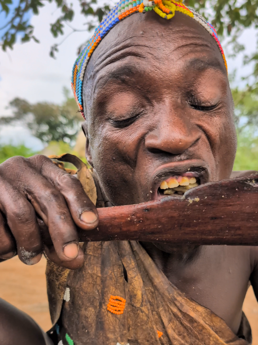 Wow,,😲 it's Kitchen Cookie's Hadzabe tribe, See Hunt's Enjoy Food, So delicious😋 Today#hadzabetribe🇹🇿 #culture #traditional #Culture 