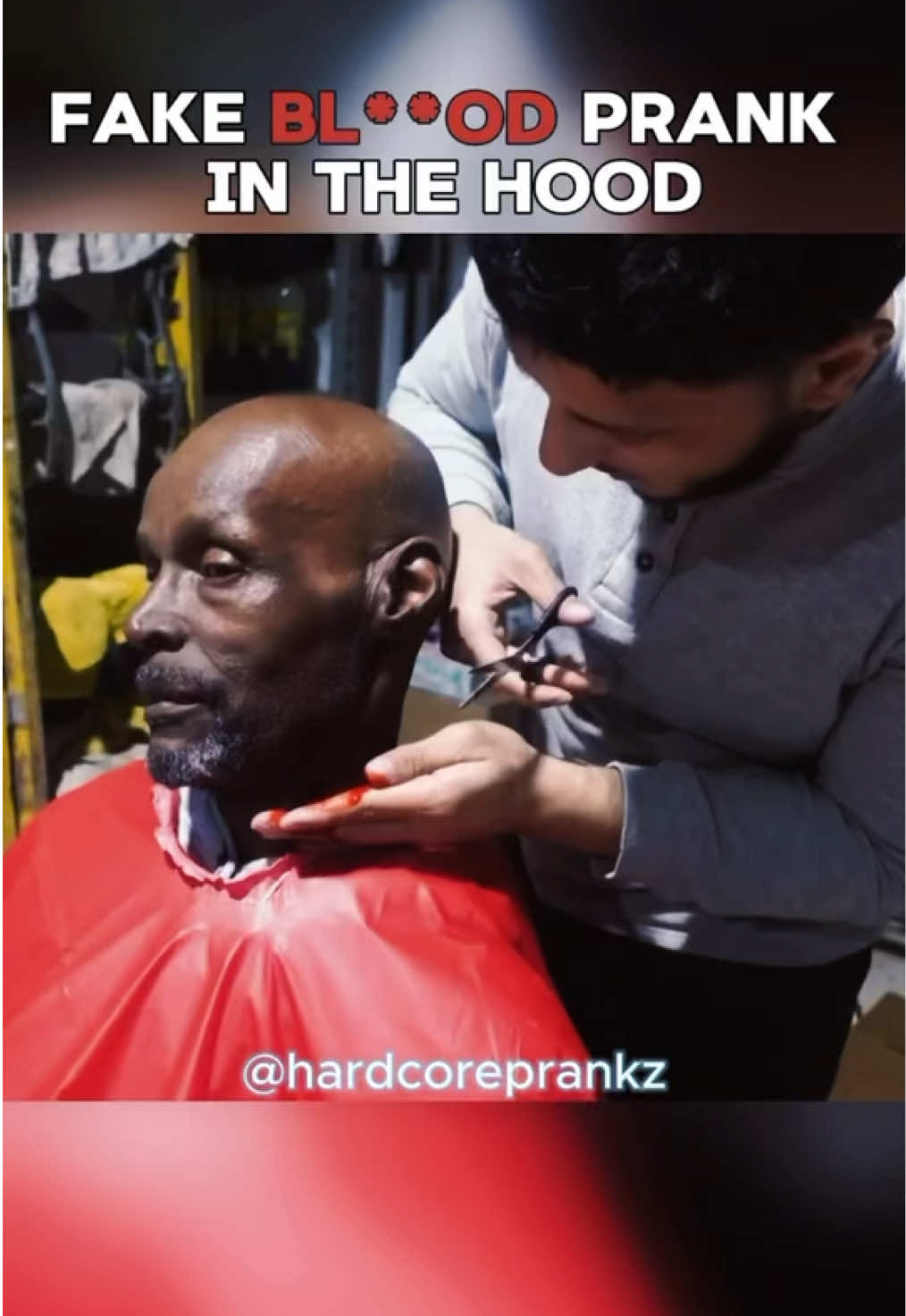 Fake bl**od ⚠️PRANK in the HOOD #fakesituation⚠️ #prankwars #gonewrong #usa🇺🇸 #prank #fyp #foryoupage #hood #usatiktok #thugs #criminals #fakebodyy⚠️ #fakevideo 
