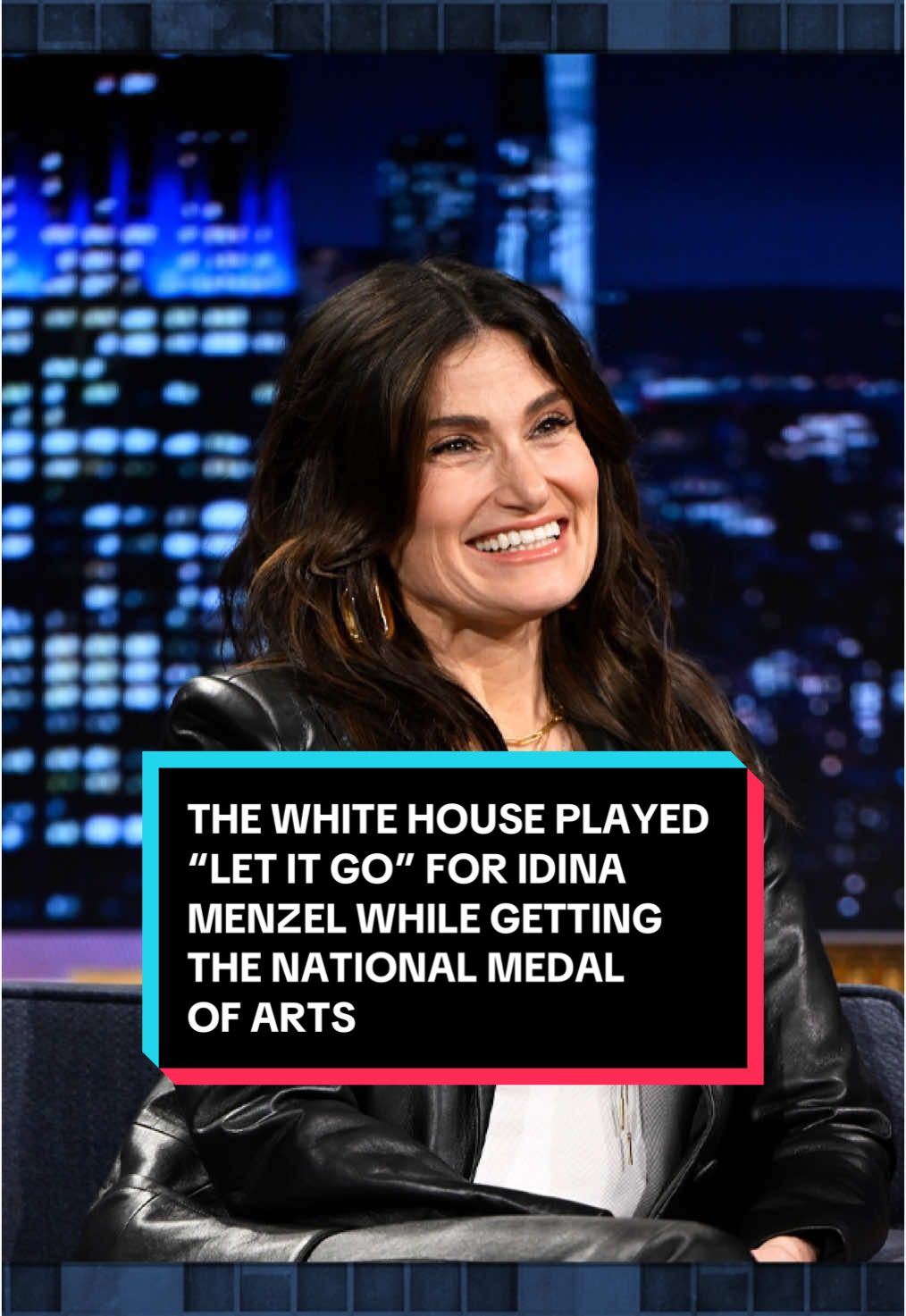 The White House played “Let It Go” to honor @Idina Menzel while awarding her with the National Medal of Arts 🥺 #FallonTonight #TonightShow #IdinaMenzel #Frozen #LetItGo #JoeBiden #JimmyFallon 