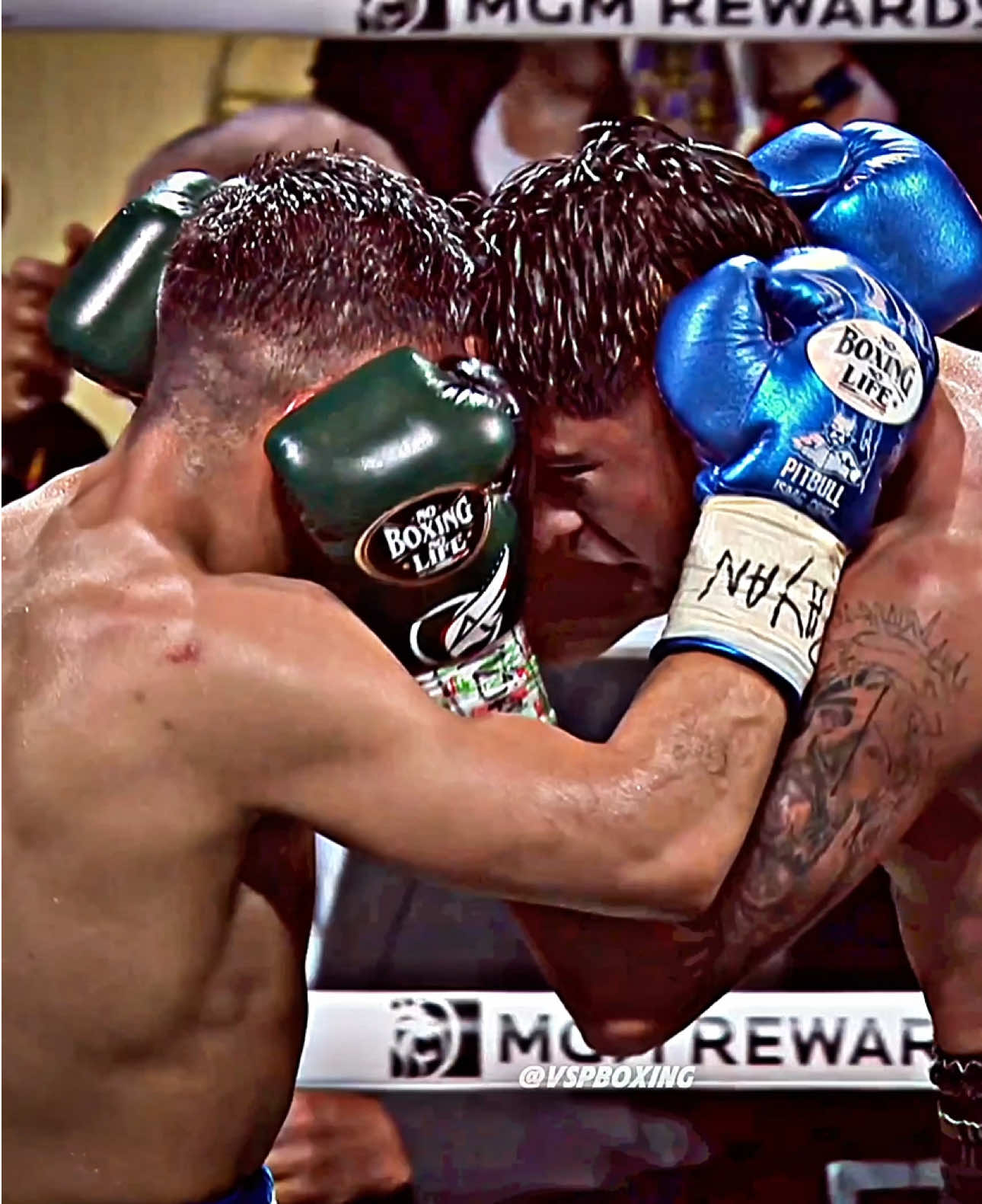 Mexican battle 🇲🇽🥊 Isaac Cruz vs Angel Fierro🏆 #isaaccruz #angelfierro #fyp #gervontadavis #boxing #shorts #tankdavis #boxingedit #kingofkos #gervontadavisedit #viral #issaccruzpitbull #mexico #beast #pitbullcruz #boxeo #Tank #boxer #issaccruz