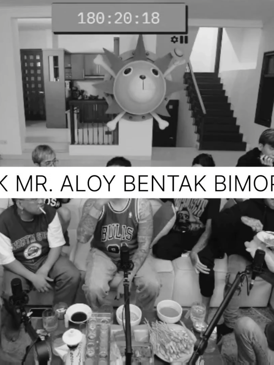 cuma mister aloy yang berani ye wkwk. @mister.aloy @ybontiktok @pickypicks.id  #A4A #AAA #fyp #fypシ゚ #marapthon 