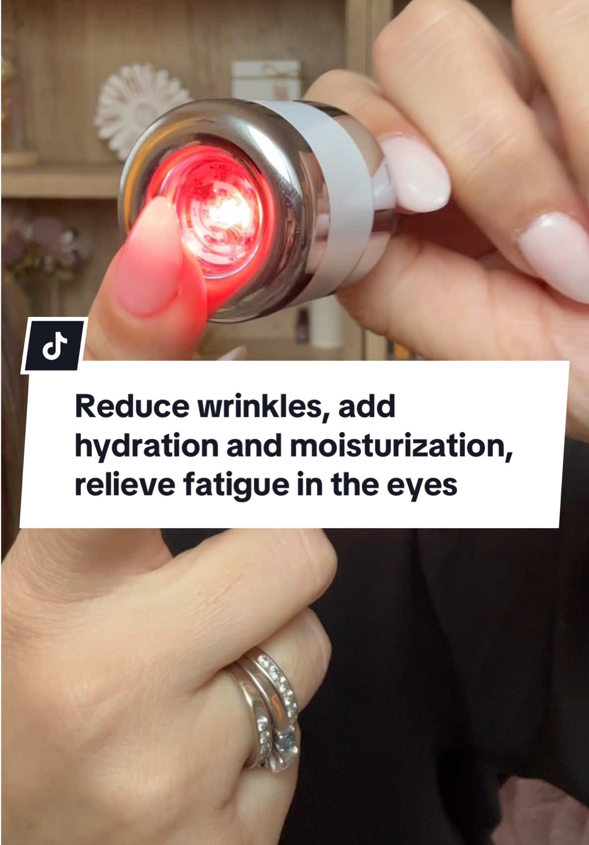Reduce wrinkles, add hydration and moisturization, relieve fatigue in the eyes, and lightens dark eye circles. This electric Massager comes with an eye cream that is rich in collagen and hyaluronic acid. It also uses high frequency, micro vibration, and LED red light. @YCZ Beauty #reducewrinklesandfinelines #ledredlighttherapy #eyemassager #skintok #BeautyTok 