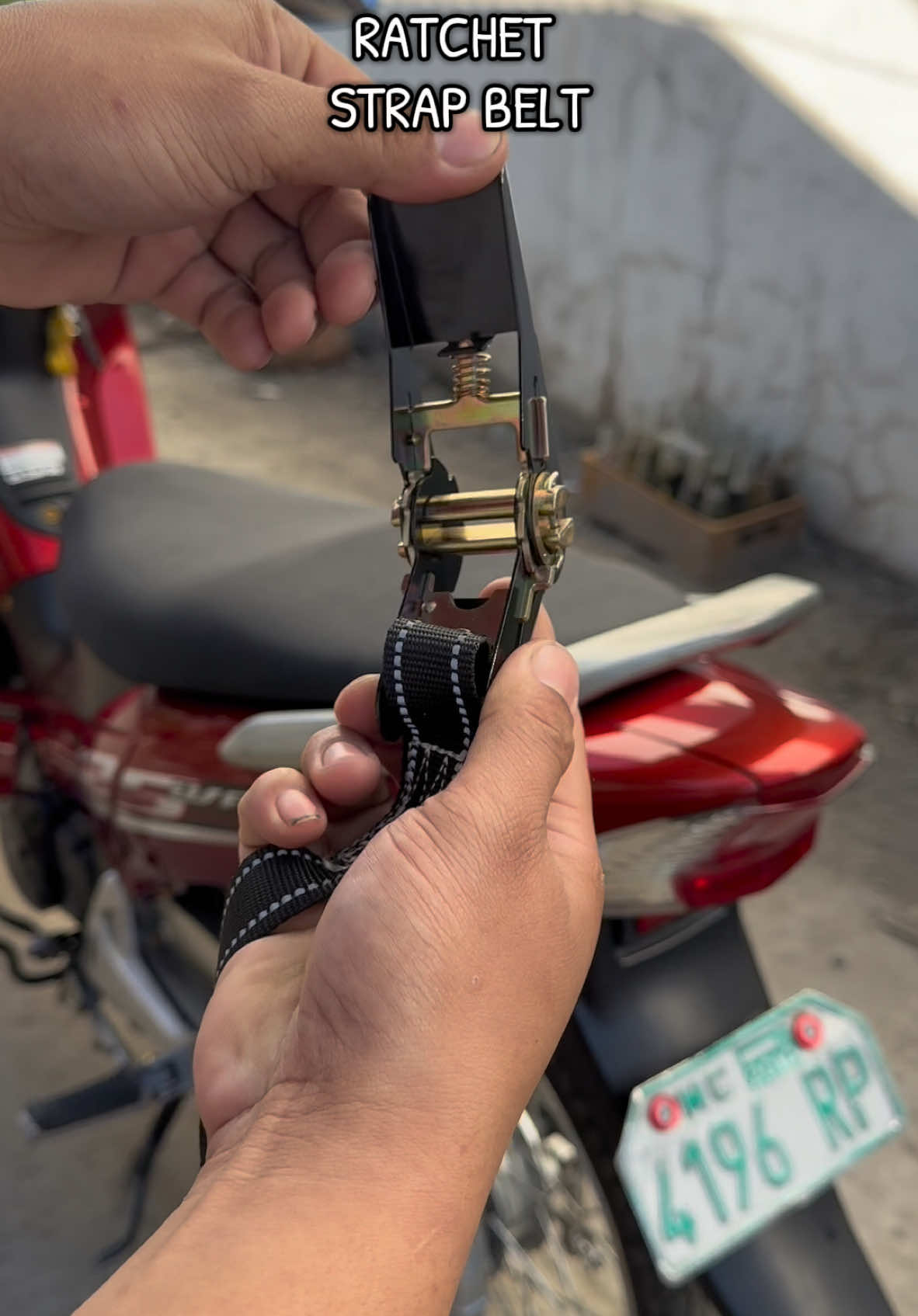say goodbye sa mga lubid at straw na panali ito na ang gamitin mo 💪#ratchet #ratchetstrapbelt #motortok #strapbelt 