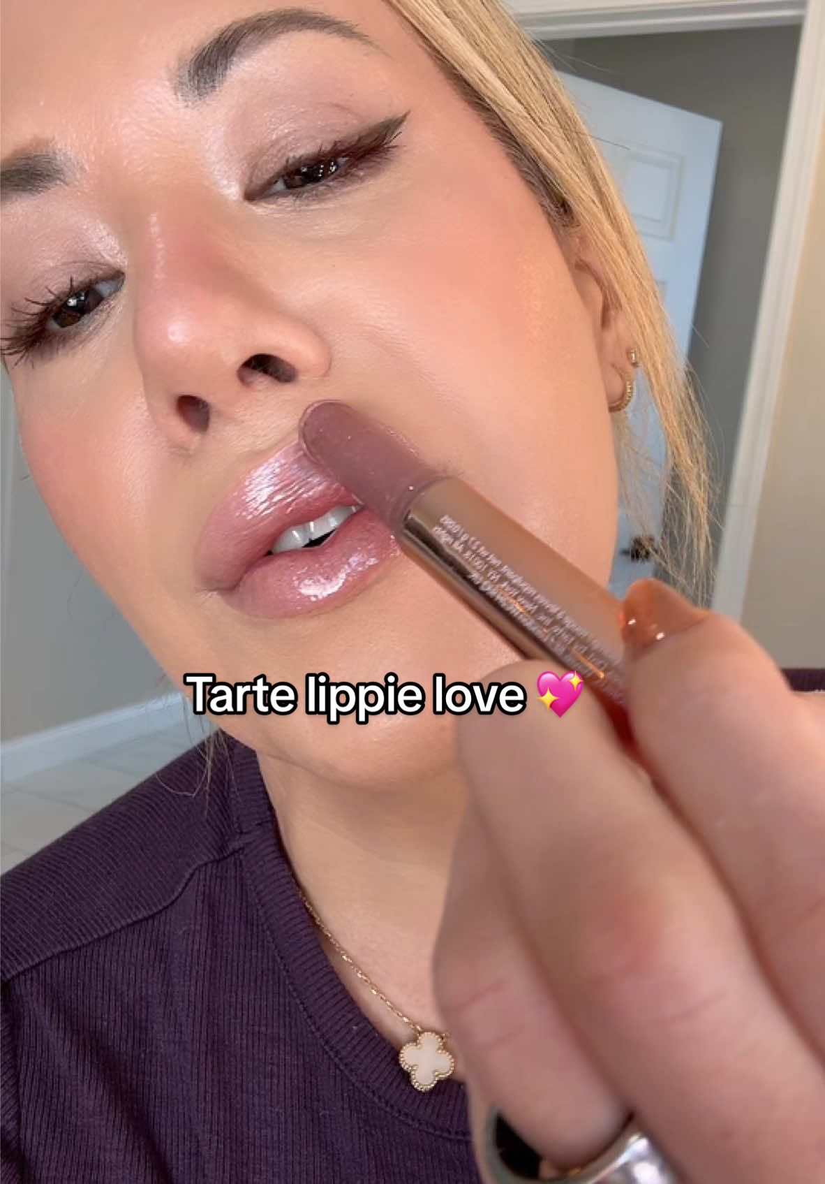 @tarte cosmetics the most perfect lip bundle shades 💖 PRICE DROP for the Valentine’s Day sale going on for a few days! $33 for FOUR juicy lips! #tartemaracujajuicylip #tartebestofmaracujajuicylip #tarte #tiktokshoploveatfirstfind #trending #tiktokmademebuyit 