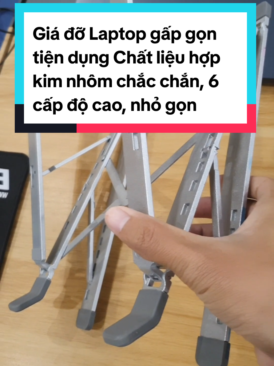 Giá đỡ Laptop gấp gọn tiện dụng Chất liệu hợp kim nhôm chắc chắn, 6 cấp độ cao, nhỏ gọn dễ dàng mang đi ra ngoài  #giadolaptop #giadolaptopgapgon #giadolaptopnhom #giadomaytinhbang  #giadolaptopgiare #phukienlaptop 
