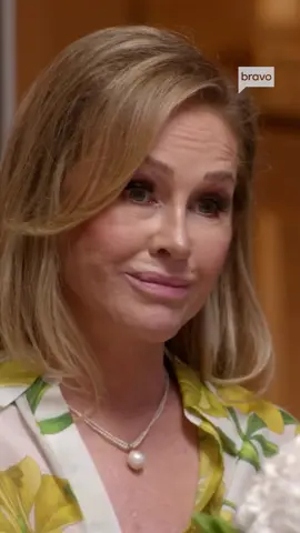 Kathy's shade? Understated. #RHOBH #KathyHilton #BozomaSaintJohn #RealHousewivesofBeverlyHills