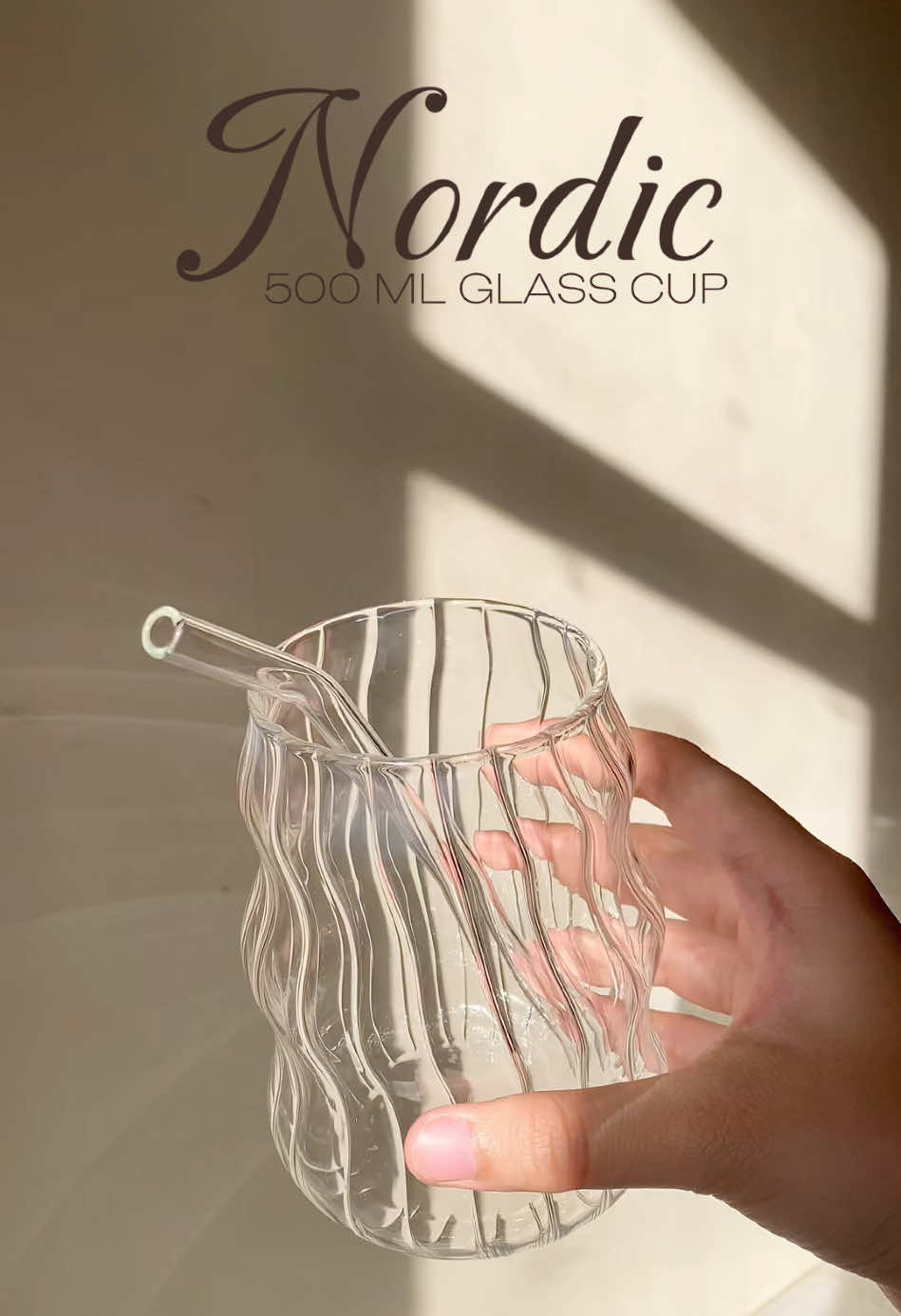 Aesthetic Nordic Glass Cup in a box, Gift Idea! 💡 #nordicstyle #nordic #cup #drinkingcup #aesthetic #glasscup #straw #glass #glassstraw #minimalist #tiktokfinds #hydrated 