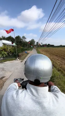 đau lòng lắm em oi… #xhuong 