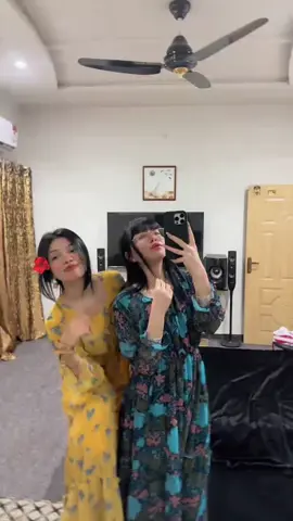 #ashu #viralvideotiktok #foryouofficial #unfreezemyacount #sanorita #foruyou #viral #loveyou @M Asif @🌜 @chota @Rajpoot 🔥🔥 @kateamona @Aayat Hina @tanya_masiga @Oli Neon 