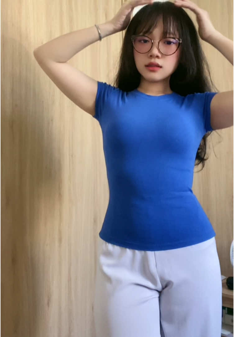 Body mẹ cho, tóc xoăn ba cho😘 #fyp #xuhuong #nhảytrend 