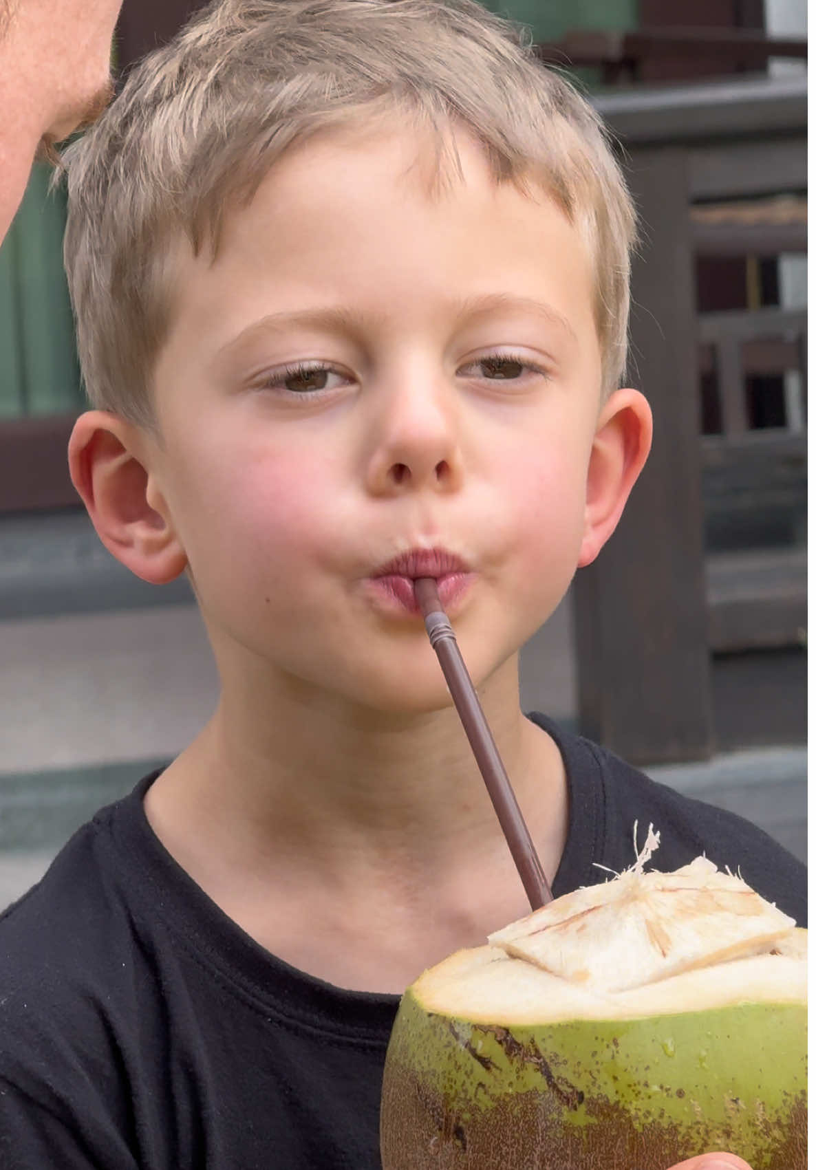 French boy's reaction to first time drinking fresh coconut water 🌴🥥🧉✨ #SmileLannaHotel #โรงแรมสมายล์ล้านนา #HotelinChiangmai #โรงแรมเชียงใหม่ #bestfamilyfriendlyhotel 