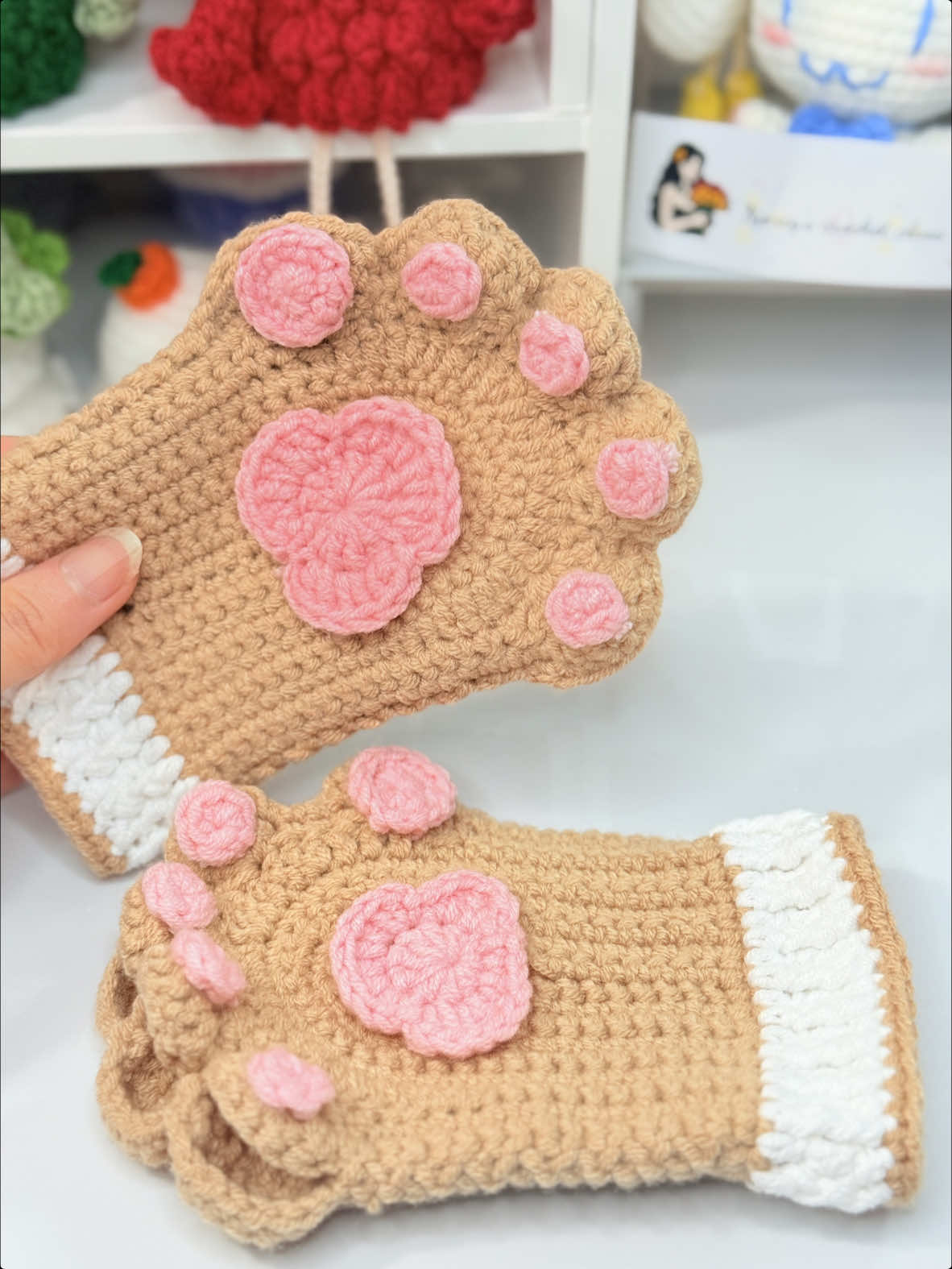 How to crochet cute cat paw gloves?（3）#crochet #CrochetTutorial #catgloves #CrochetGloves #handmadegloves #DIY #catpaw #cute #DidYouKnow #CrochetForBeginners #tiktokhumanitiescampaign 