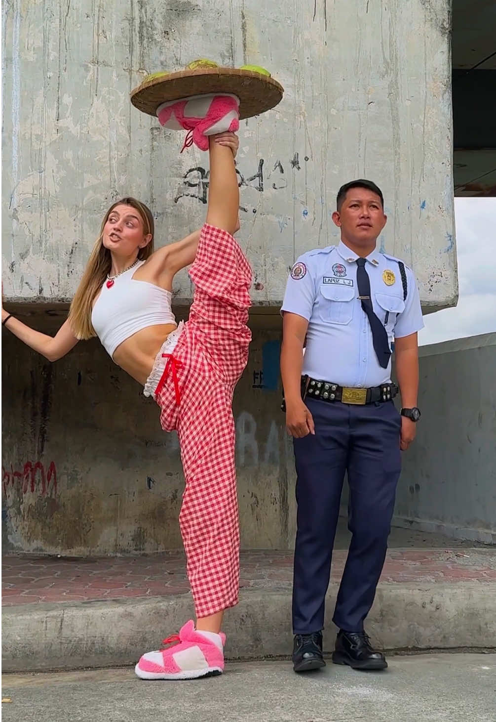 My coconuts🤕🥥 Rate our dance 1-10👮 @Jason Lapuz🔥GROOVE IT🔥 