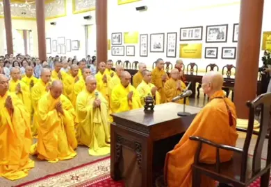 Hòa thượng Tôn Sư kể lại những lời nhắc nhở khuyến tấn tu hành của Sư Ông thượng Trí hạ Tịnh #phatphapnhiemmau #xuhuong #daophat #chuavanduc #hoathuongthichtritinh #hoathuongthichtriquang 