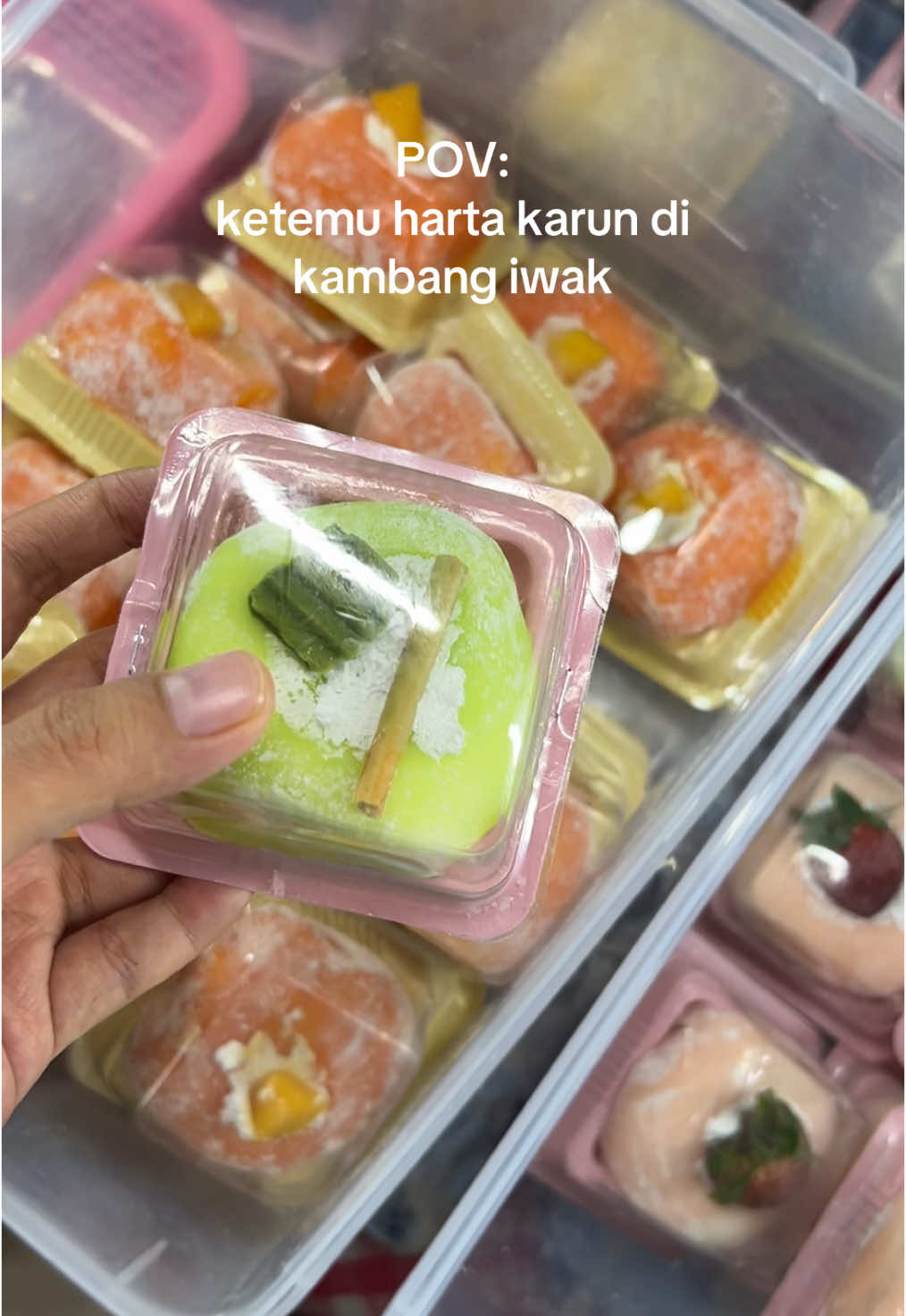 heran kenapa ga viral 😭🙏 mochi enak dari @jejecake_ki  📍kambang iwak #mochi #mochipalembang #kambangiwakpalembang #kambangiwak #jajananki #jajananpalembang 