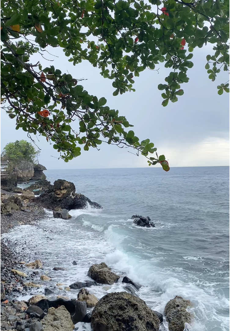 chasing waves finding peace🌊💙 📍Punta Gurda, Balingasag, Mis. Or.      #CapCut #waves #sea #ocean #beach #fyp 