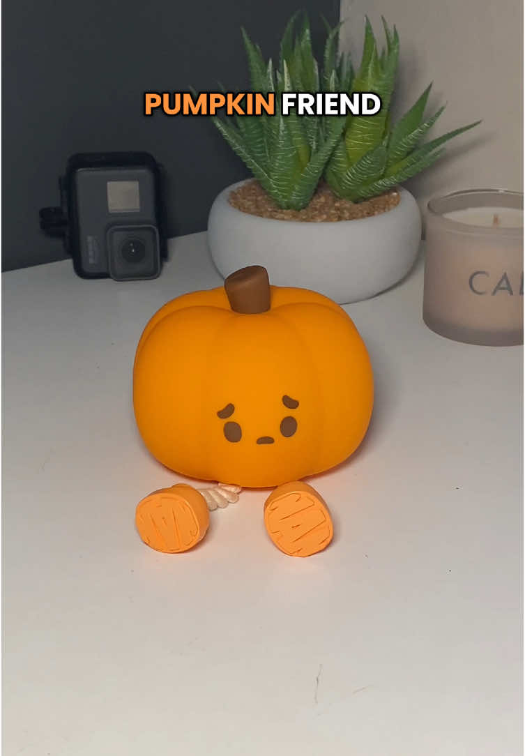 Who wants a pumpkin friend 🧡🥰 #cute #halloween #gift #couple #giftforher #viral #pumpkin #nostalgia #2018 