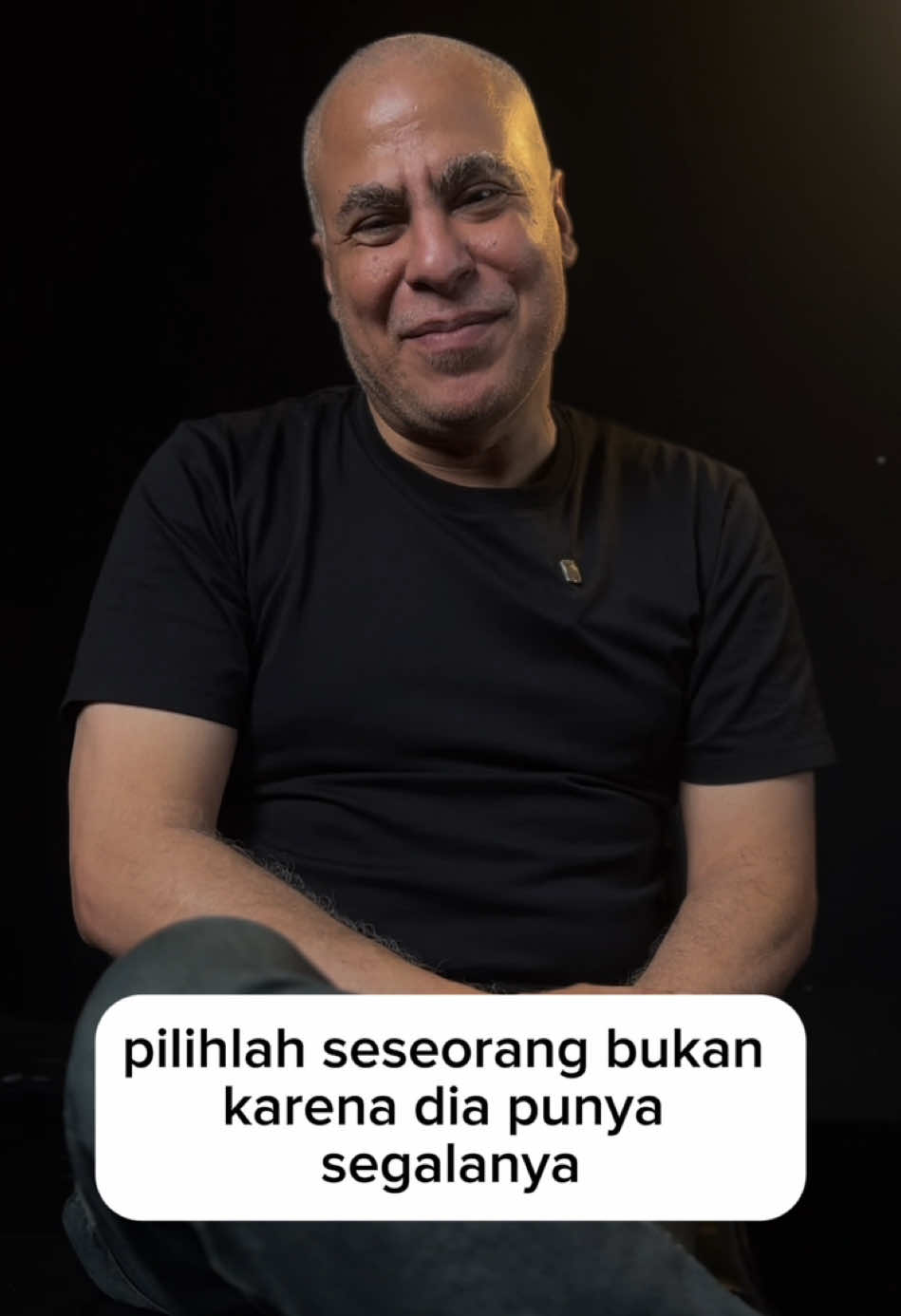 Pilihlah seseorg bukan krn dia punya segalanya,tapi dia menjadikan dirimu segalanya. #segalanya #cintasejati #dirimu #tulus #moveon2025 