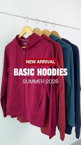 Basic Hoodie ความสบายในแบบมินิมอล ดีไซน์เรียบง่าย เพิ่มสไตล์ได้ในทุกวัน #bodygloveth #เสื้อฮู้ด #เสื้อแขนยาว #เสื้อกันหนาว #เสื้อผ้าแฟชั่น 